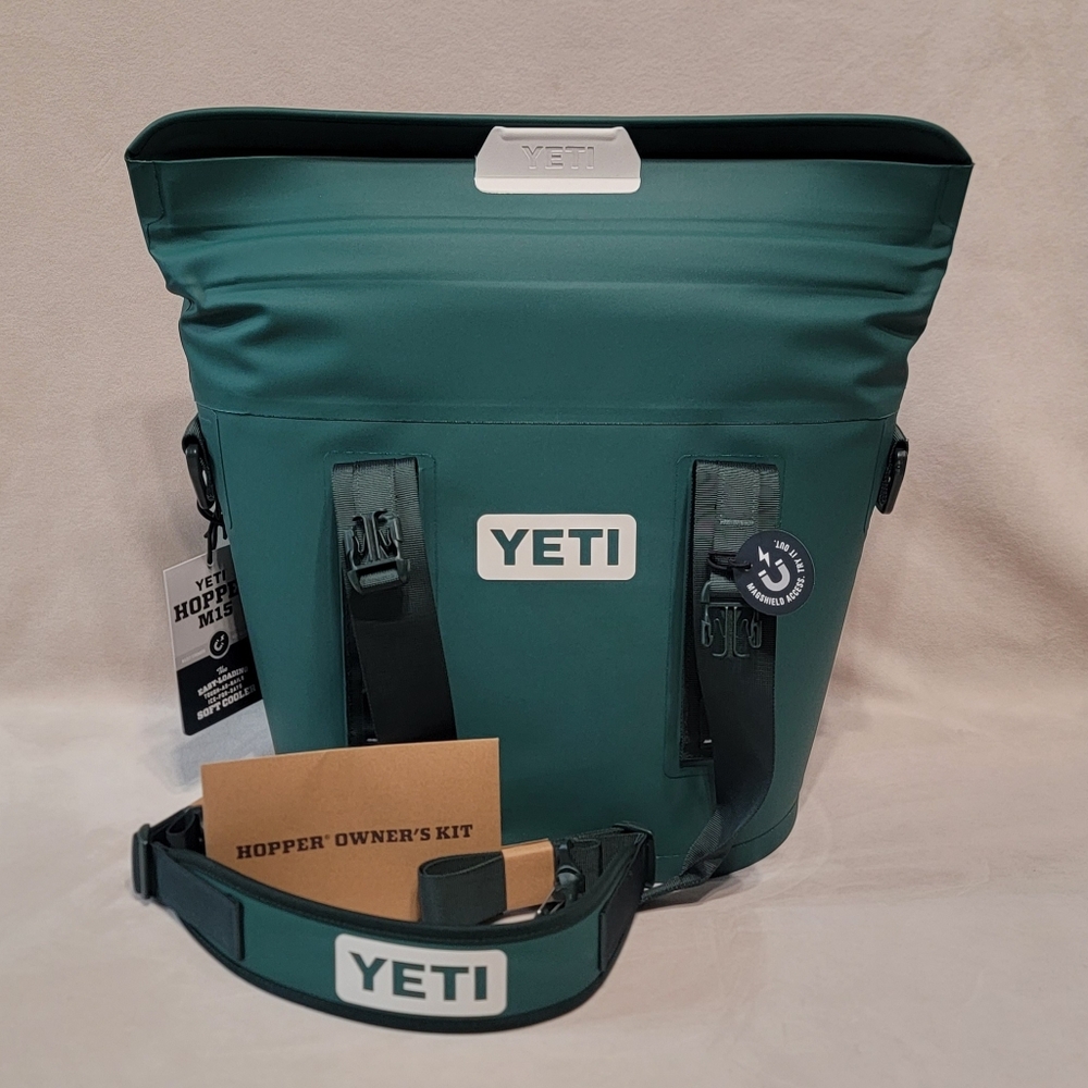 Yeti Hopper Soft-Sided Cooler Bag in Teal Green